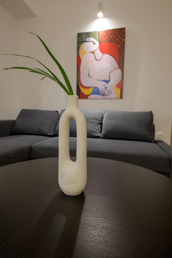 Alyvia Central Apartment 1 يانينة المظهر الخارجي الصورة